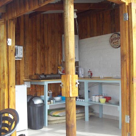Sedgefield Huts Hotel Exterior photo