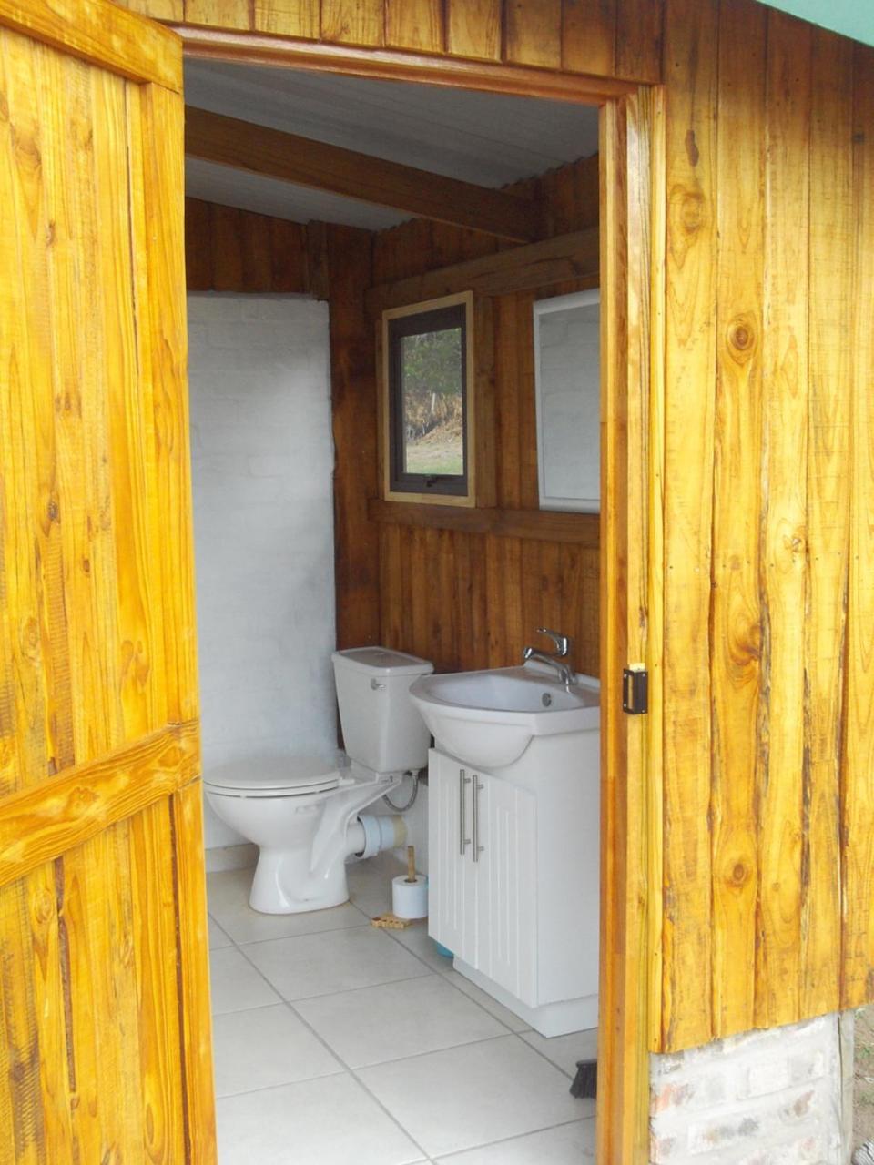Sedgefield Huts Hotel Exterior photo