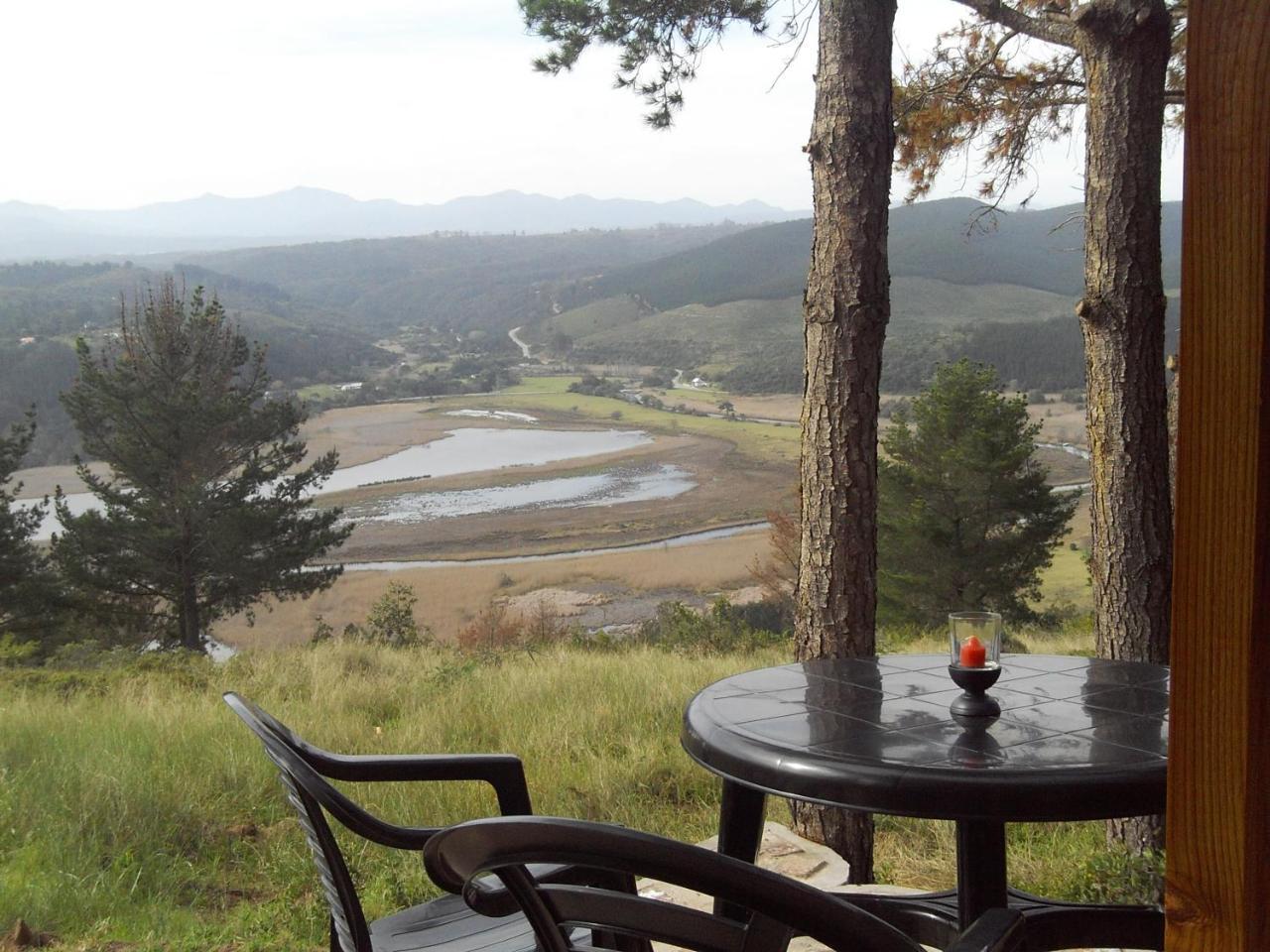 Sedgefield Huts Hotel Exterior photo